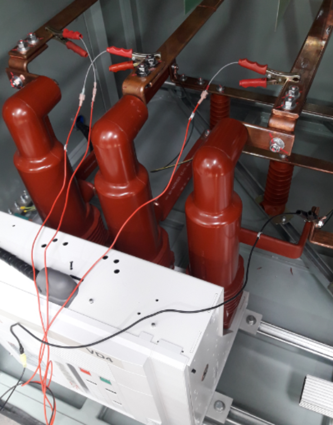 MEDIDAS Y DIAGNÓSTICO DE EQUIPOS ELÉCTRICOS (3)